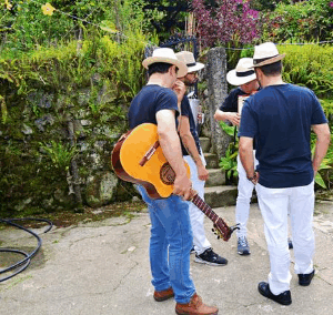 PRÁTICA DE CONJUNTO - SERESTA